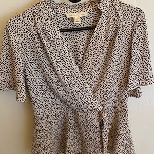 Light pink cheetah print